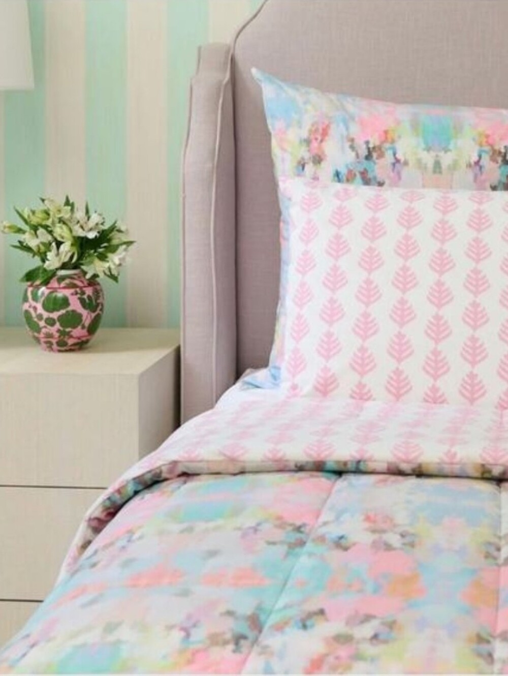 Laura Park Brooks Avenue Comforter Set -  Twin 3-piece Set
